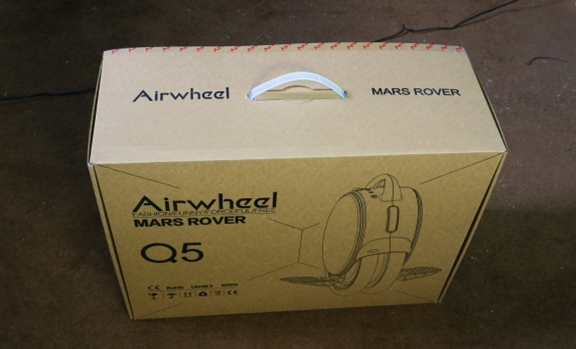 Airwheel Q5 является также похвалил модель, выпущенная Airwheel технологии, ведущий производитель самобалансирующейся электрические моноциклы, базирующаяся в Лос-Анджелесе.